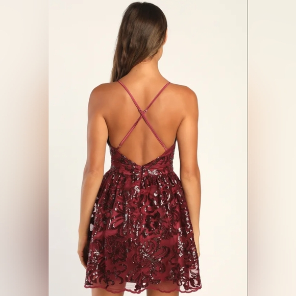 NWT Lulu's Sweetest Celebrations Wine Red Sequin Skater Mini Dress Size Medium - Picture 3 of 13